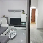 Baretic דירה *